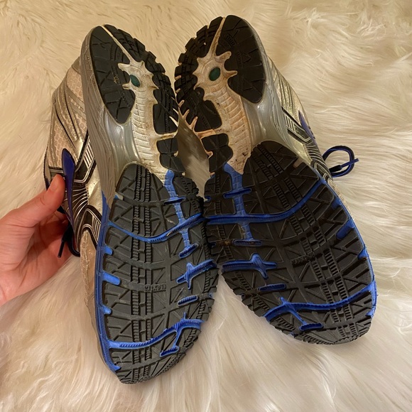 Men’s Brooks GTS running shoes size 15! - Picture 5 of 10